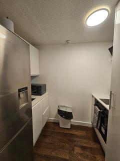 Central 2-Bedroom Leather Lane Apartment - 3