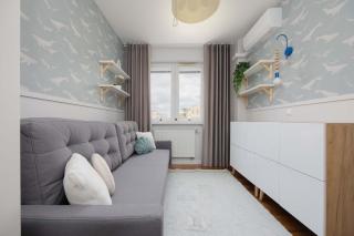 Warsaw Ursus Modern Apartment with Parking, AC & Balcony by Noclegi Renters - 8