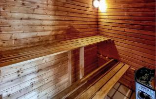 Awesome Home In Ringkøbing With Sauna - 8