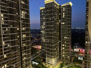 The Place's VinHome's Grand Park - 7