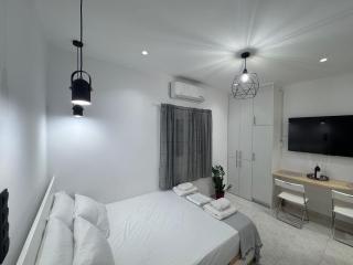 Spartan Nest Modern Cozy Stay - 0