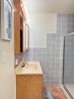 Waterfront 3BR 2BA Home near Kemah NASA Galveston - 5