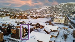 Metropolitan House - 8