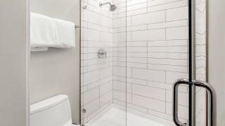 Metropolitan House - 1