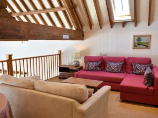 The Barn - 19202 - Compton - 4