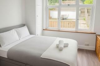 Family-Friendly 4-Bedroom Retreat in Central Bristol - 6