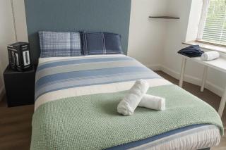 Family-Friendly 4-Bedroom Retreat in Central Bristol -Ideal for contractors and work stays - 5