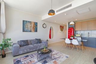 2 Bed Executive Apartment Table Mountain views - 9