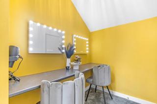 Mystic Heights- Wyndale Signature Stays - 4