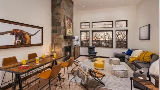 Poma Lodge North - 1