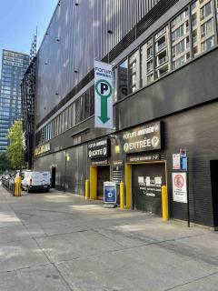 Le Old World Meets Modern - 7