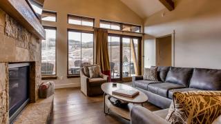 River Song at The Shores - 7