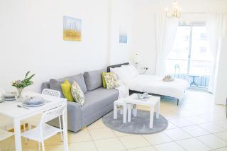 Studio apartment walking distance to metro and beach in Marina - 0
