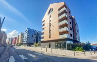 Beautiful Apartment In Dunkerque With Wifi - 0