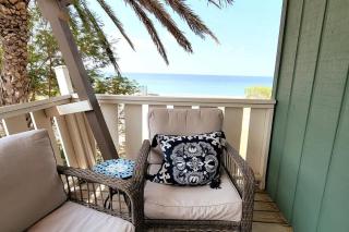 Large Home Near Bay to Fish New Pool home - 4