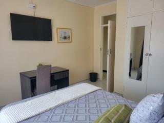 Ekhayalethu Guest house - 7