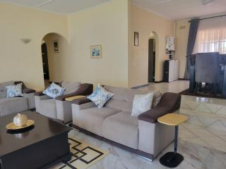 Ekhayalethu Guest house - 4