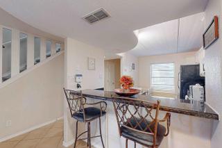 Aztec Habitat No. 19 - 7