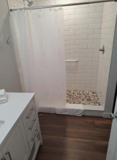Pointes North Beachfront Hotel - 2 Person Spa Tub Studios - 2