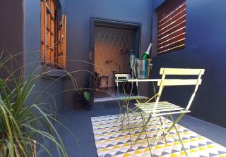 Stylish Melville Retreat - Close to Cafés - Solar Backup - 1