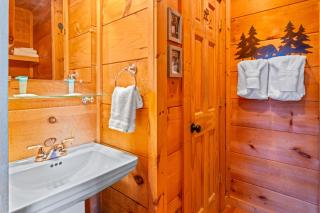 Firefly Lodge home - 2