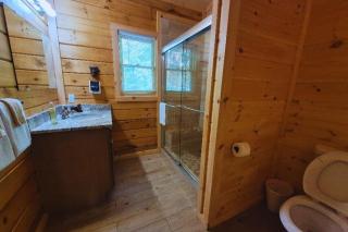 Misty Mountain View - 2 bedroom cabin - 3