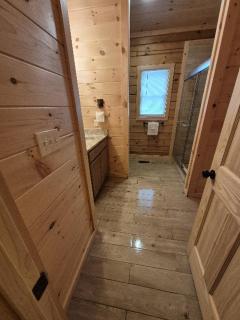 Misty Mountain View - 2 bedroom cabin - 4