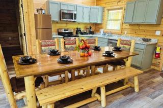 Misty Mountain View - 2 bedroom cabin - 8