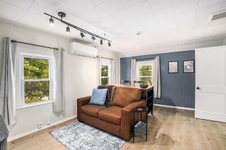 Cornerstone Loft - New Corporate Apt Downtown - 8