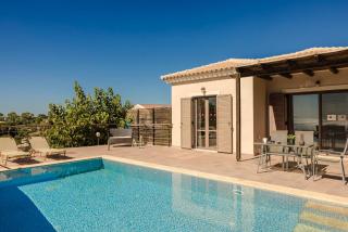 Spartia Bay Cottage - 9