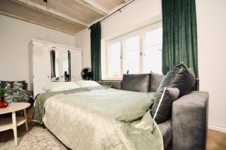 Lovely Authentic & Cozy atmosphere - 3