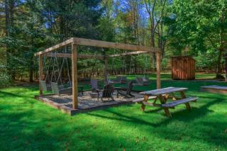 Pet Friendly Wi-fi Firepit Tv - Marienville - 0
