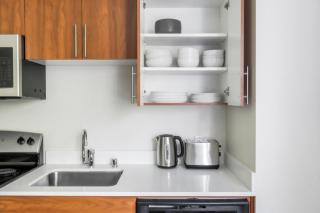 Blueground University District view nr UW SEA-913 - 3