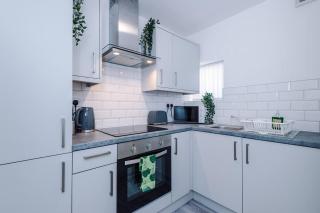 Walkable distance to LFC & EFC Stadiums - 6