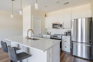 Blueground Scofield Farms pool nr Walnut Creek Park ATX-357 - 4