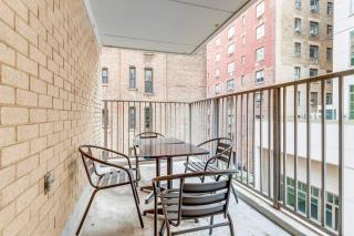 Blueground Manhattan Valley balcony nr Central Park NYC-1965 - 6