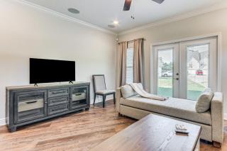 Community Pool and Beach Area Navarre Townhome - 5