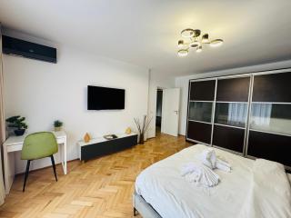 Metropole Apartments Signature - 1