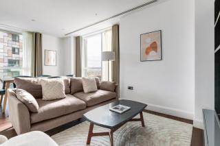 Blueground Isle of Dogs sauna nr Thames LON-667 - 0