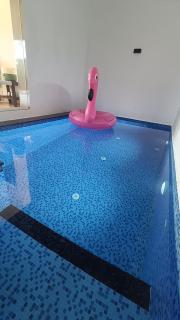 The Royal Ascot Holiday Home with private pool - 0