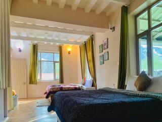 The White Mountain Stays & Cafe, Key - 3