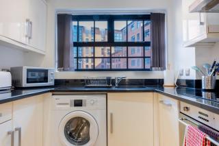 West Point, Derby City Centre, Free Parking - 8