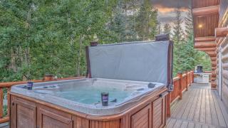 Twin Eagles Lodge - 9