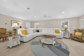 Calinda South Home - 8