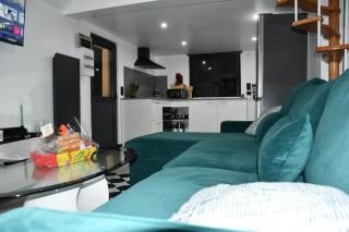 Eden House - 0