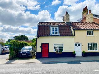 Cherry Tree Cottage, Woodbridge - 9