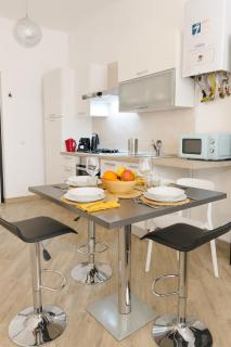 Hbhall Porta Romana Apartment - 9