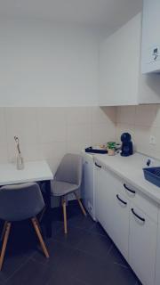 Family Apartman Telep Novi Sad - Yard & Free parking - 2