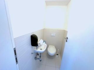 Prime Stay - Modern 3 Bedroom Family Apartment - 8