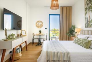 Stylish Downtown Punta Cana Studios - Balcony, Pool, and Gym Near Top Attractions - 0